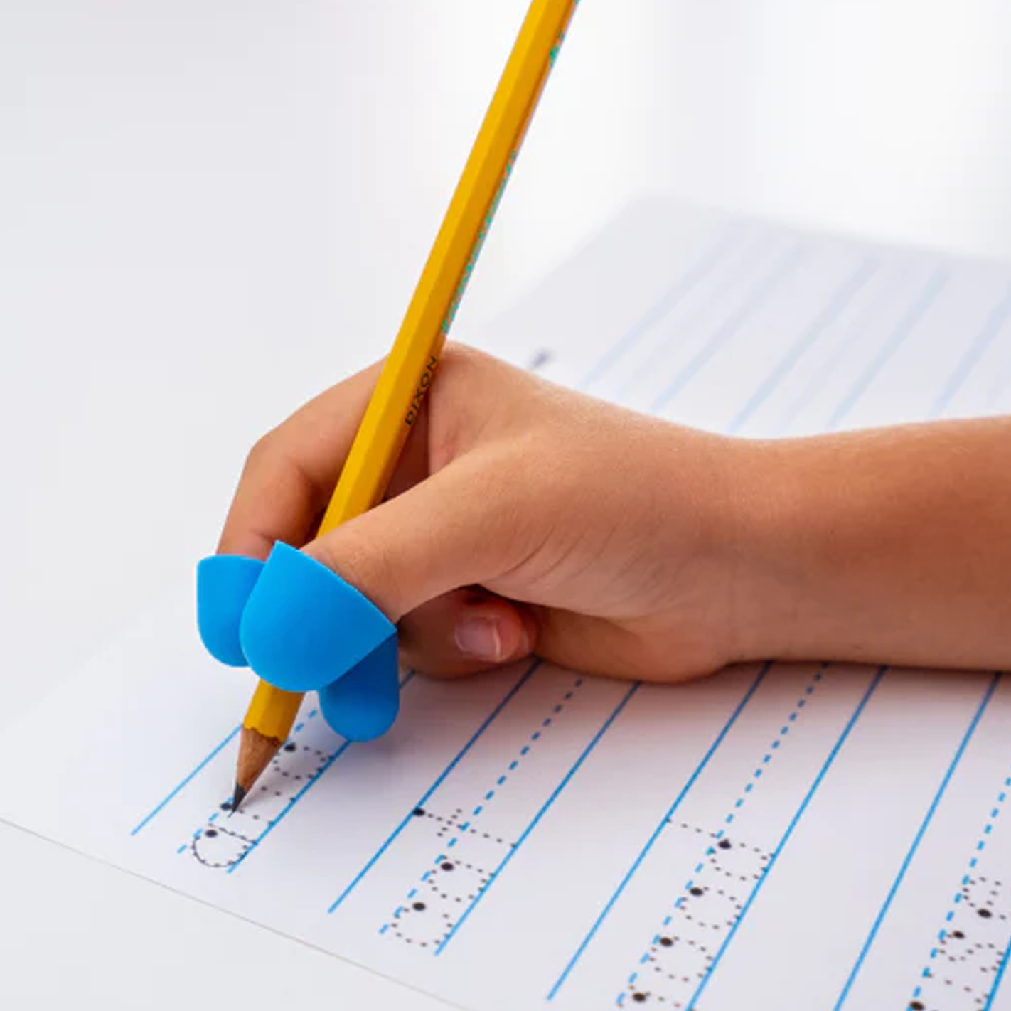 The Pencil Grip •  "Writing Claw" para lápiz